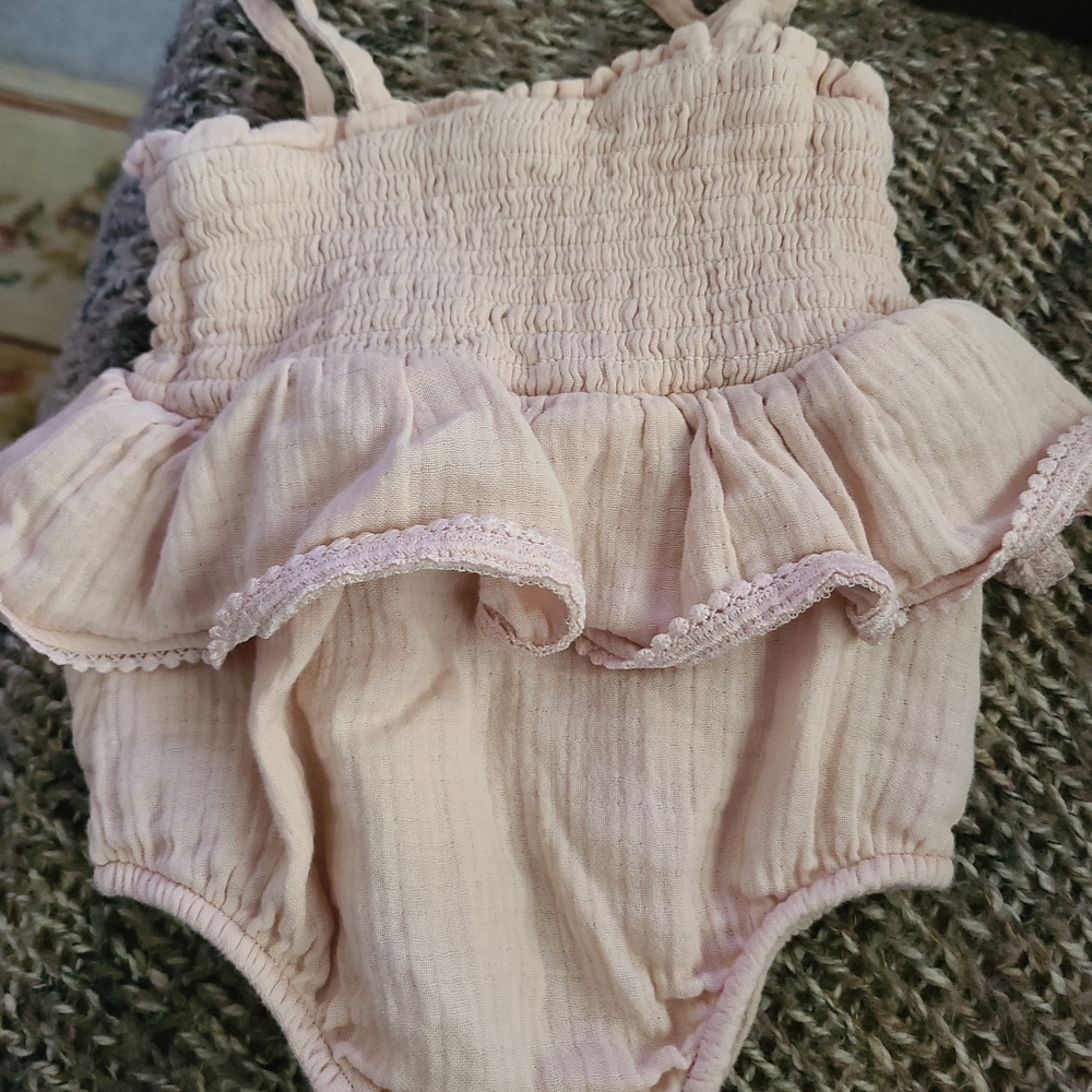 Cloud Island Pink Ruffled Baby Romper Sz 0/3 Month